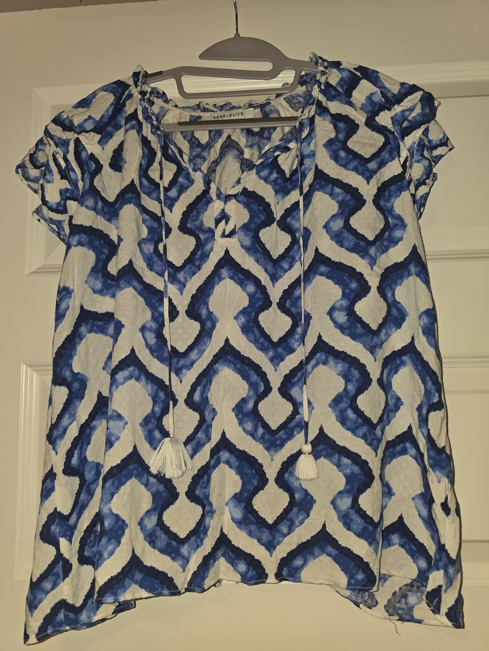 Rose+Olive Geometric Rayon Blouse in Blue & White Size XL